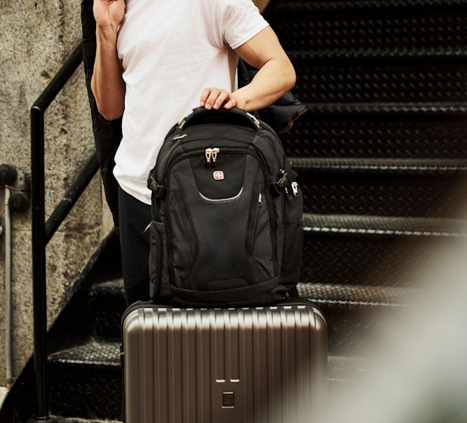Explore SWISSGEAR Sales